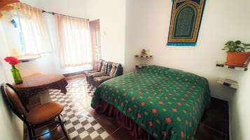 Comfort Double Room, Garden View | WiFi (free), bed sheets