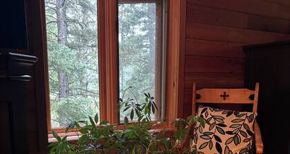 Cozy West Bragg Cottage