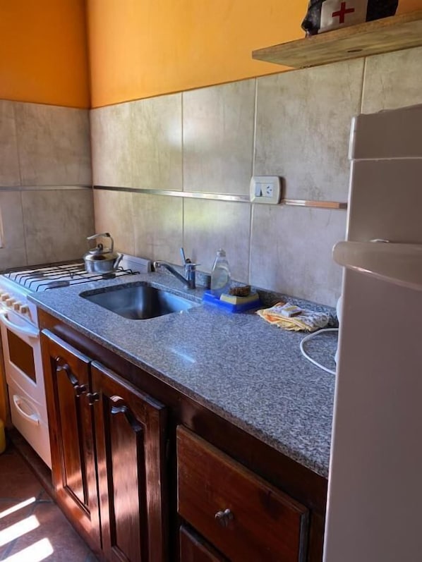 Private kitchen - Cabañas Peumayen (Colón)