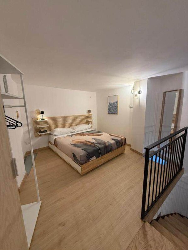 Iron/ironing board, free WiFi, bed sheets - Vrbo Property (Napoli)