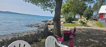 Stay on Lake Superior Water to fish/hunt Duplex 8+