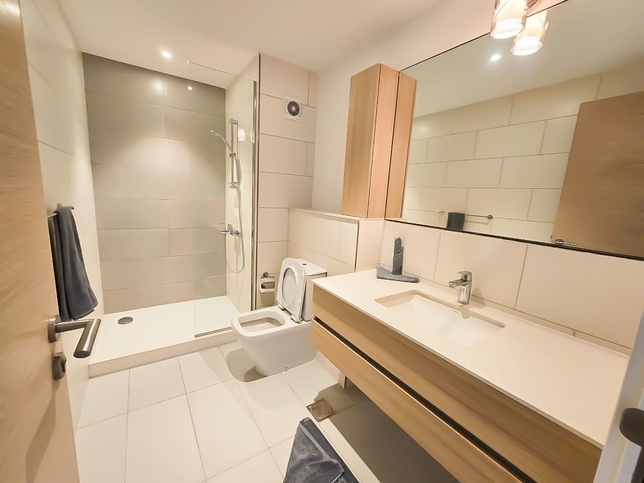 Dusche, Bidet