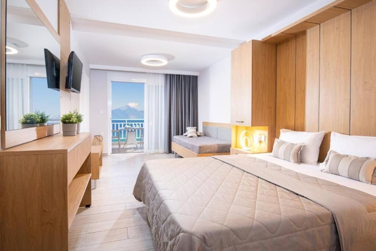 Presidential Suite, Balcony, Partial Sea View