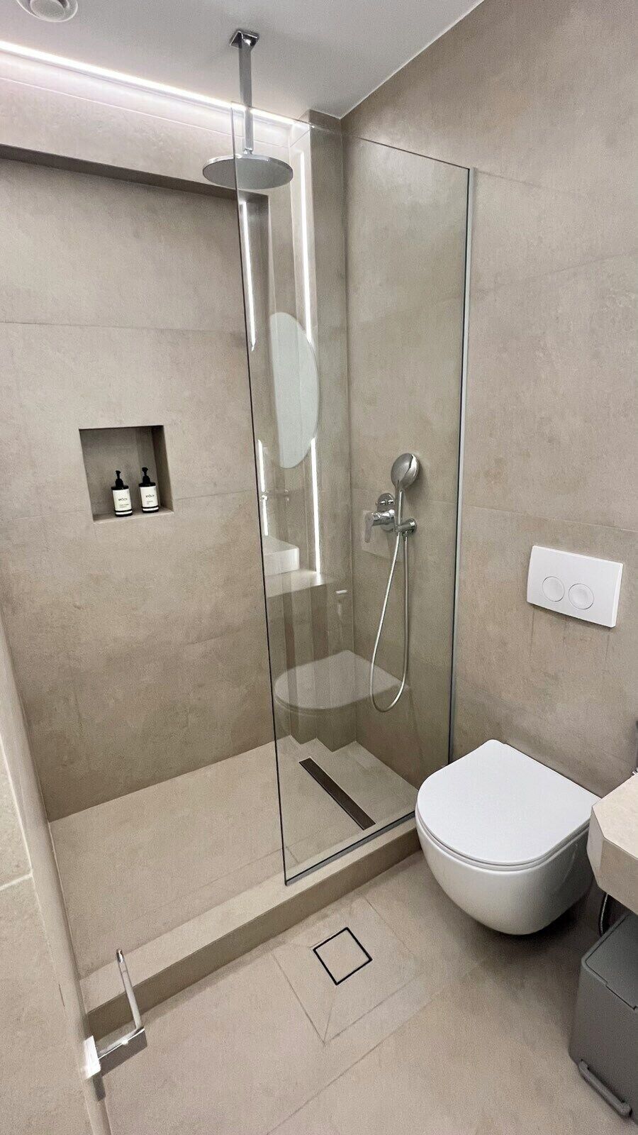 Design Studio, Partial Sea View | Bathroom