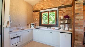Premium-Chalet, Seeblick | Eigene Küche | Herdplatte, Kochgeschirr/Geschirr/Besteck