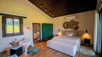 Chalet de lujo, vista al lago | Cortinas blackout, tabla de planchar con plancha y wifi gratis