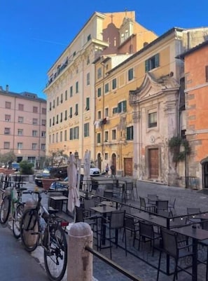 Ristorazione all'aperto