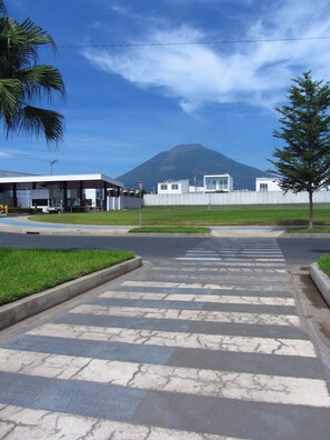 A pedestrian crossing with a mountain in the background. - Coastal Home San Miguel (San Miguel)