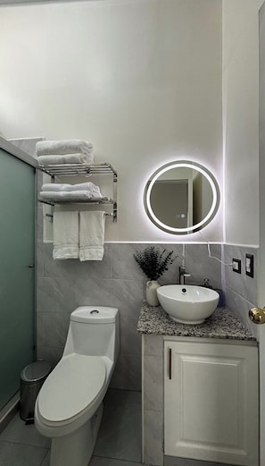 Bathroom - Coastal Home San Miguel (San Miguel)