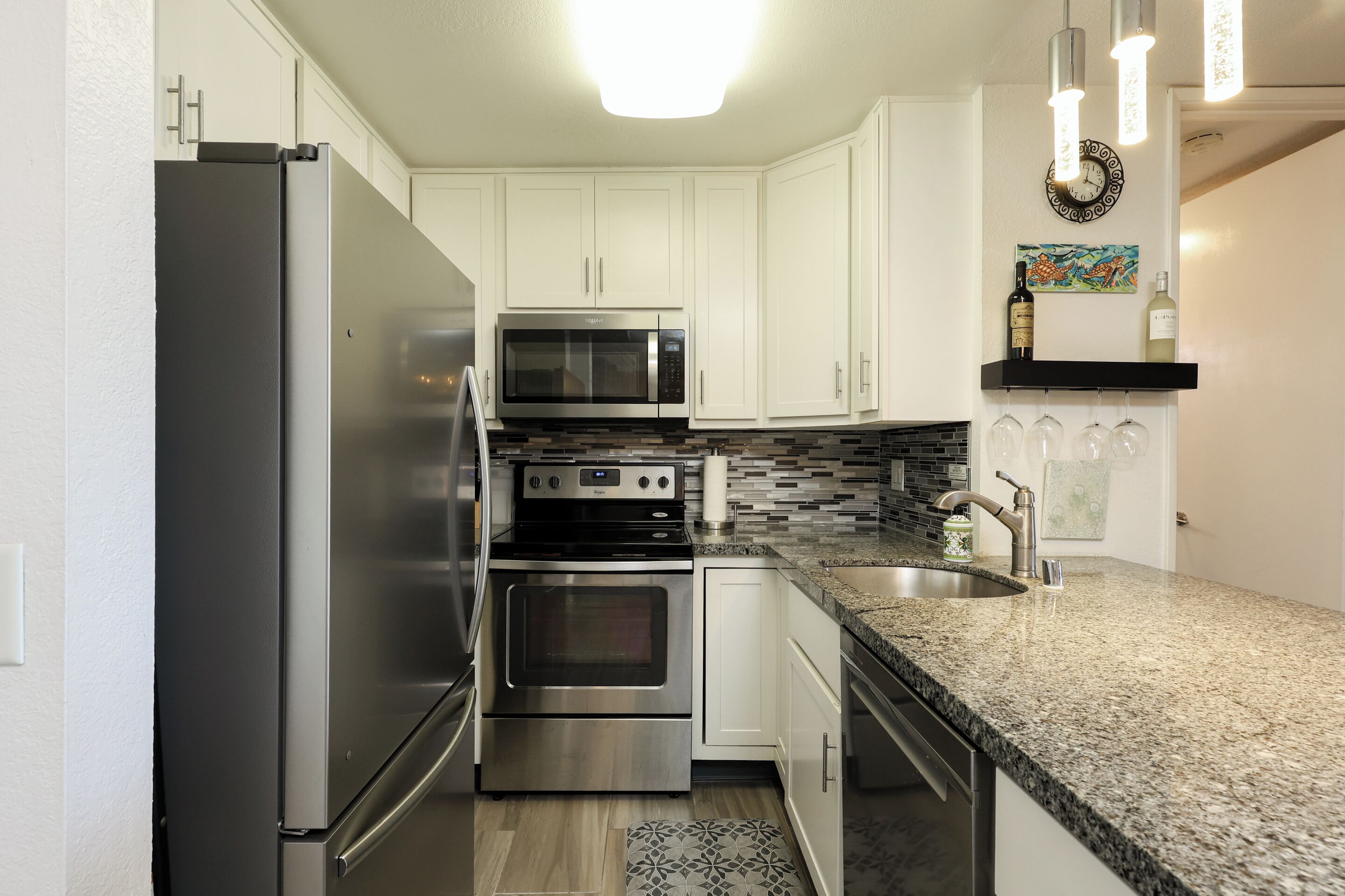 Condo, 1 King Bed with Sofa bed (G223 Harbor Horizon Retreat) | Private kitchen