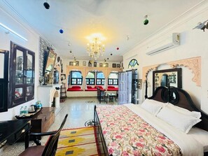 Iron/ironing board, free WiFi - Premium Heritage House (hiran magri udaipur)