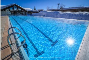 Pool - Vrbo Property (Huez)