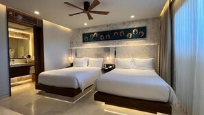 In-room safe, free WiFi - Solaz Luxury Collection (San Jose del Cabo)