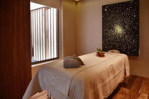 Sauna, hot tub, steam room, body treatments, hot stone massages - Solaz Luxury Collection (San Jose del Cabo)