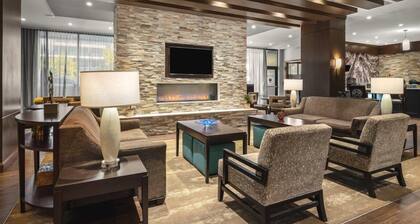 Hearing Accessible Studio Suite w/ Free Breakfast