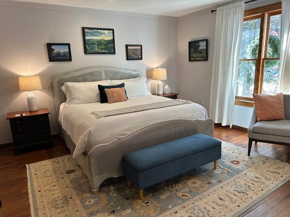 Double Room, Garden View | Blackout drapes, iron/ironing board, WiFi (free)