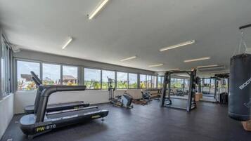 Apartamento Deluxe | Sala de fitness
