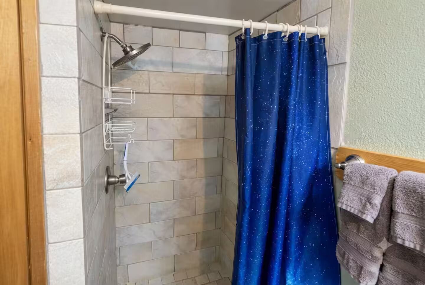 Shower, towels, soap, shampoo
