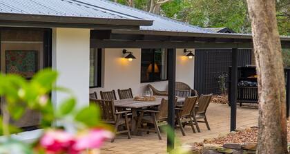 Mirambeena - Welcoming retreat in Berrima with gardens, firepit & easy family comfort