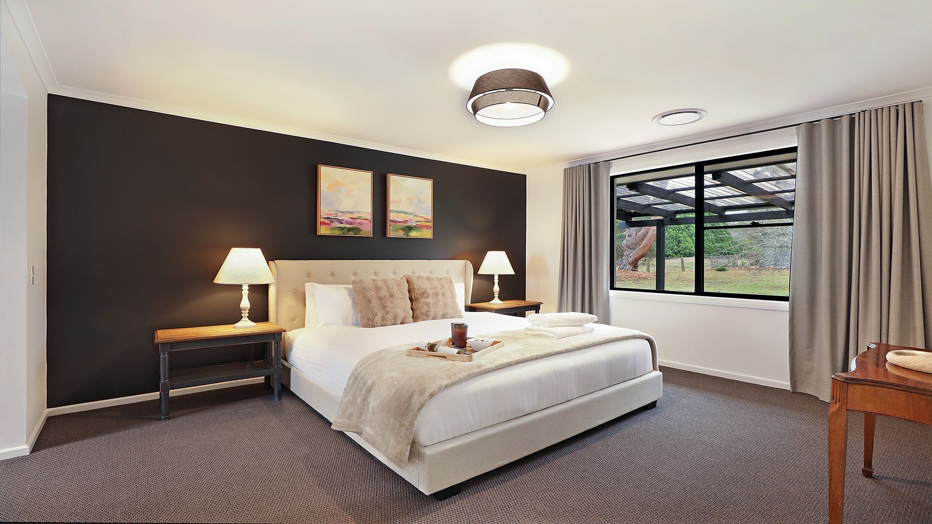 Iron/ironing board, travel cot, WiFi, bed sheets