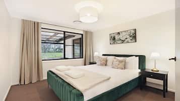 Iron/ironing board, travel cot, WiFi, bed sheets