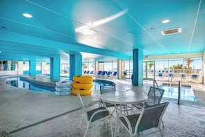 Indoor pool, outdoor pool - Perfect Couples Retreat in North Myrtle (North Myrtle Beach)