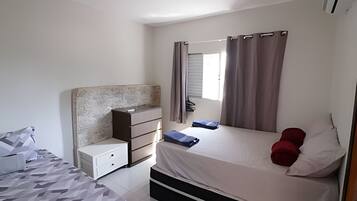 Apartamento familiar | Tabla de planchar con plancha y wifi gratis