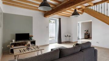 Fernseher