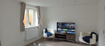 Luxury retreat In the heart of St Neots, free parking and close to town centre
