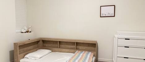 5 Schlafzimmer, Bügeleisen/Bügelbrett, Internetzugang, Bettwäsche