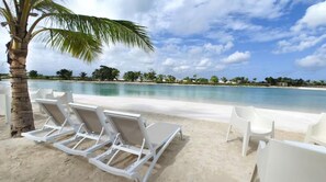 Beach - Family Luxury Villa  Primaveral 4 / Near Beaches (La Altagracia)
