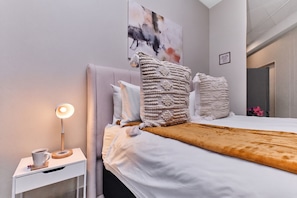 1 Schlafzimmer, Schreibtisch, Bügeleisen/Bügelbrett, kostenloses WLAN