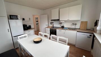 Eigene Küche