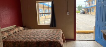 Holiday Motel Tulsa OK