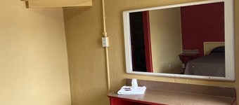 Holiday Motel Tulsa OK