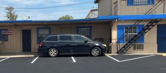 Holiday Motel Tulsa OK