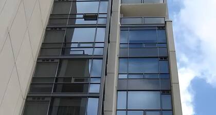 Elegant Downtown Hotel Suite Near Eaton Centre