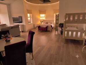 1 bedroom, iron/ironing board, Internet, bed sheets