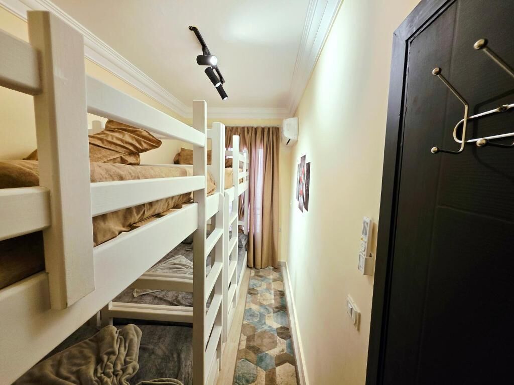 3 Schlafzimmer, Schreibtisch, kostenloses WLAN, Bettwäsche