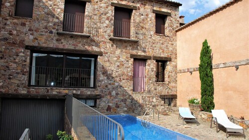 Luxury house with four bedrooms in Cabañeros