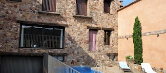 Luxury house with four bedrooms in Cabañeros