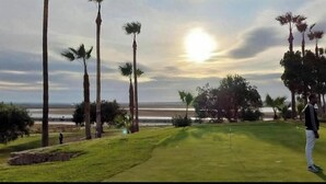 Golf - Beautiful Rooftop Apartment (Monastir)