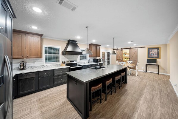 Private kitchen