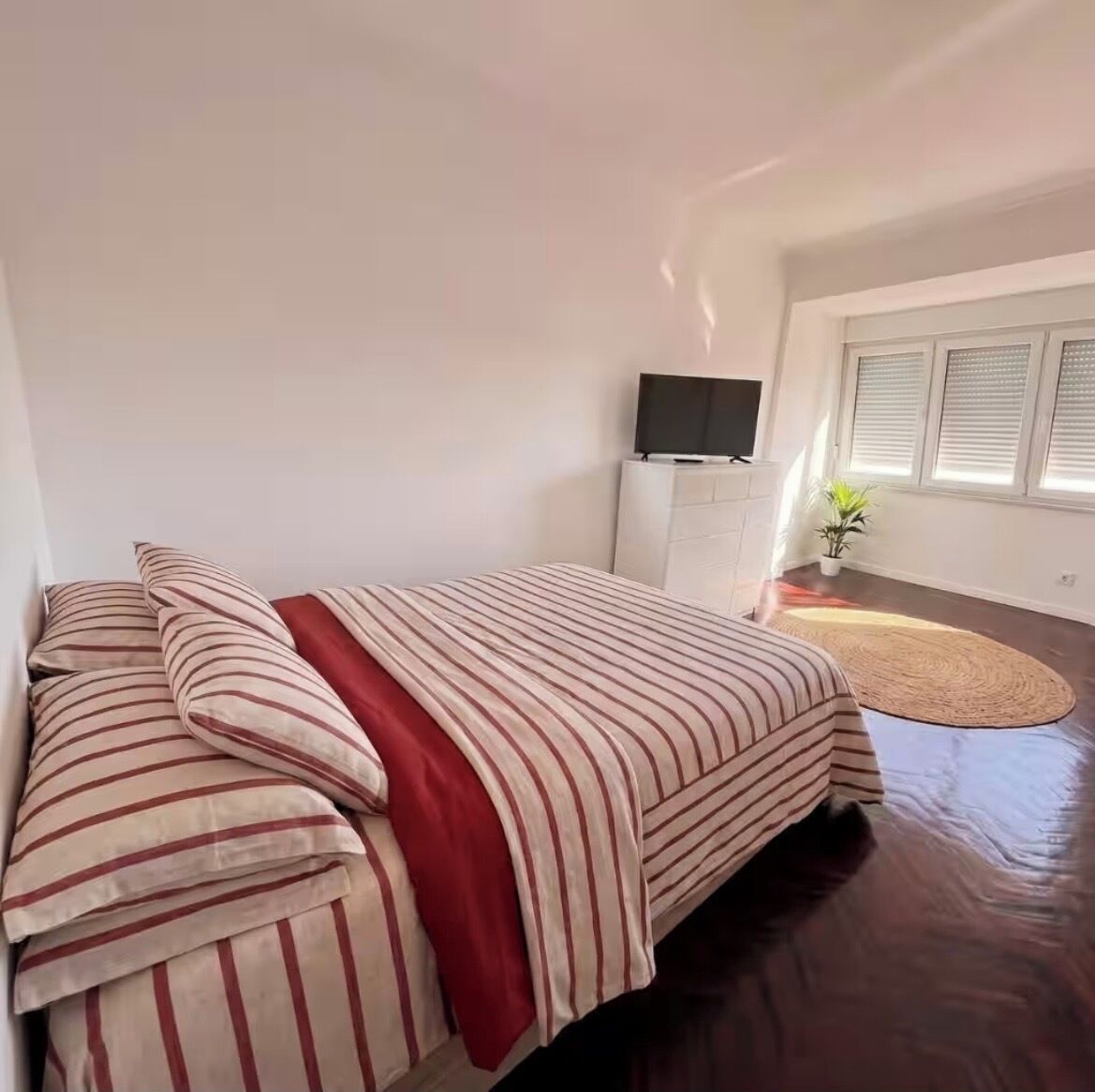 2 Schlafzimmer, Internetzugang, Bettwäsche