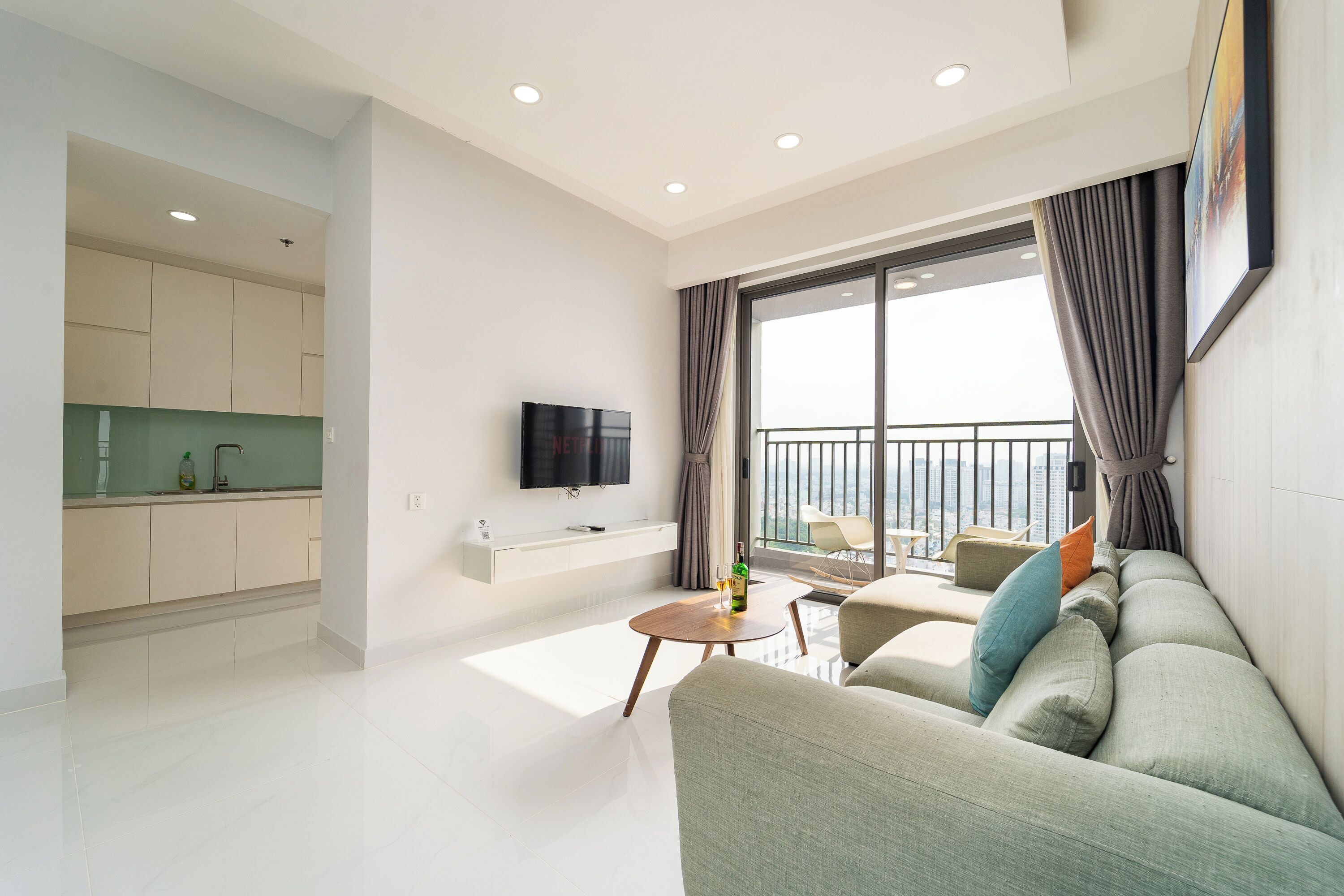 Apartment, 3 Bedrooms, City View | Living area | 49-inch Smart TV with cable channels, pay films