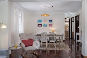 Interior - Luz do Sol – Spacious & Welcoming (Funchal)