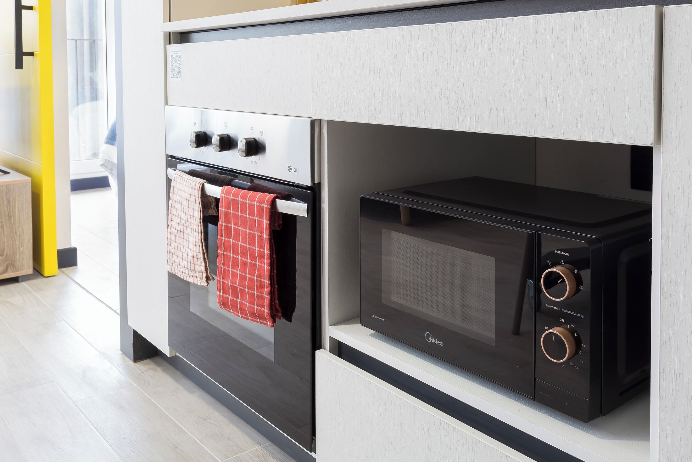 Apartament estàndard | Cuina privada | Frigorífic, microones, forn i placa de cuina 