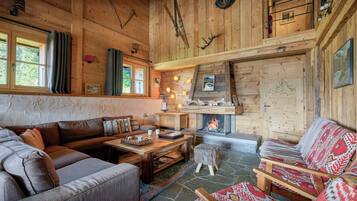 Fernseher, Kamin, DVD-Player, Stereoanlage