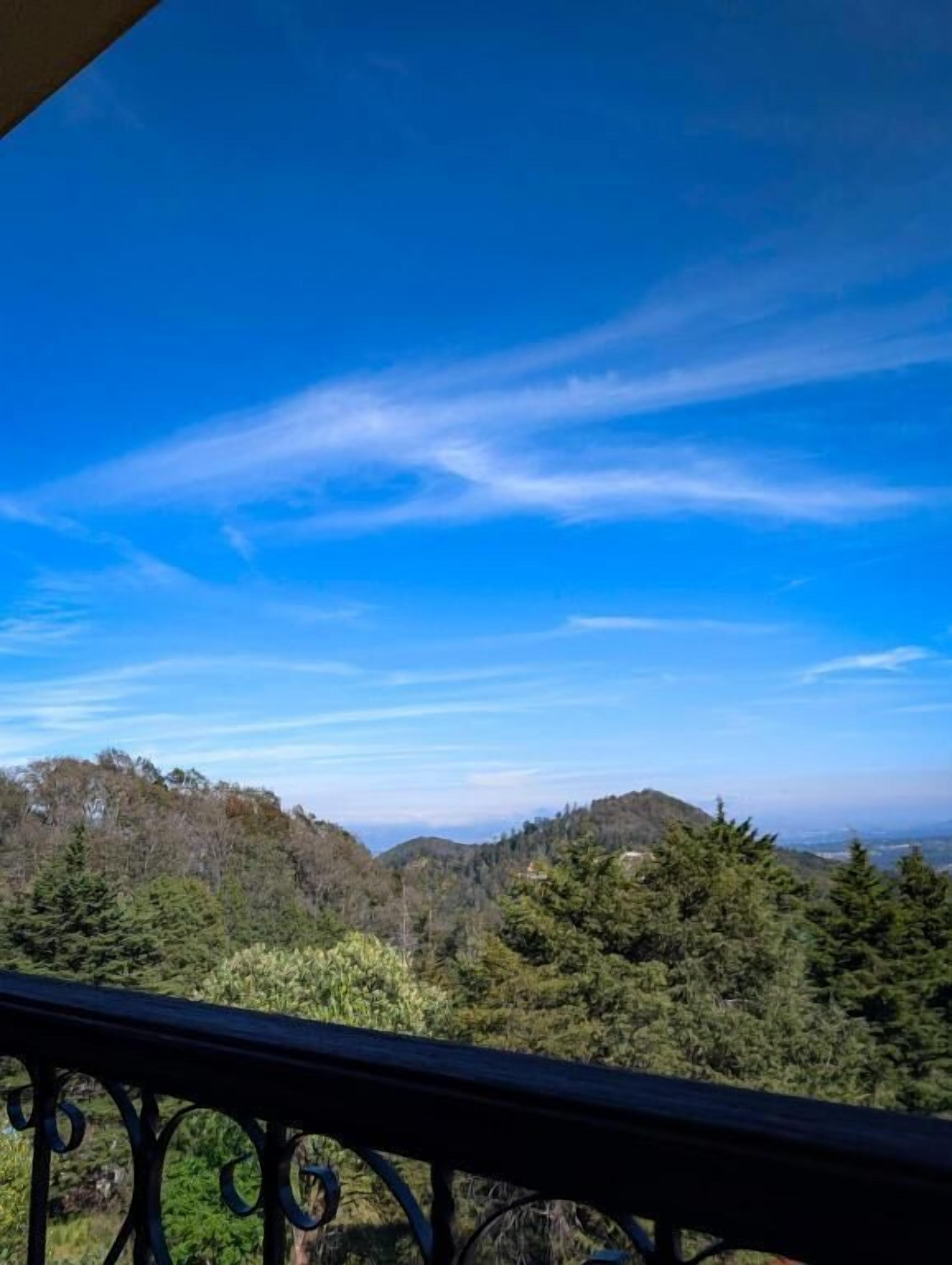 Deluxe Triple Room, Balcony, Mountain View | Balcony