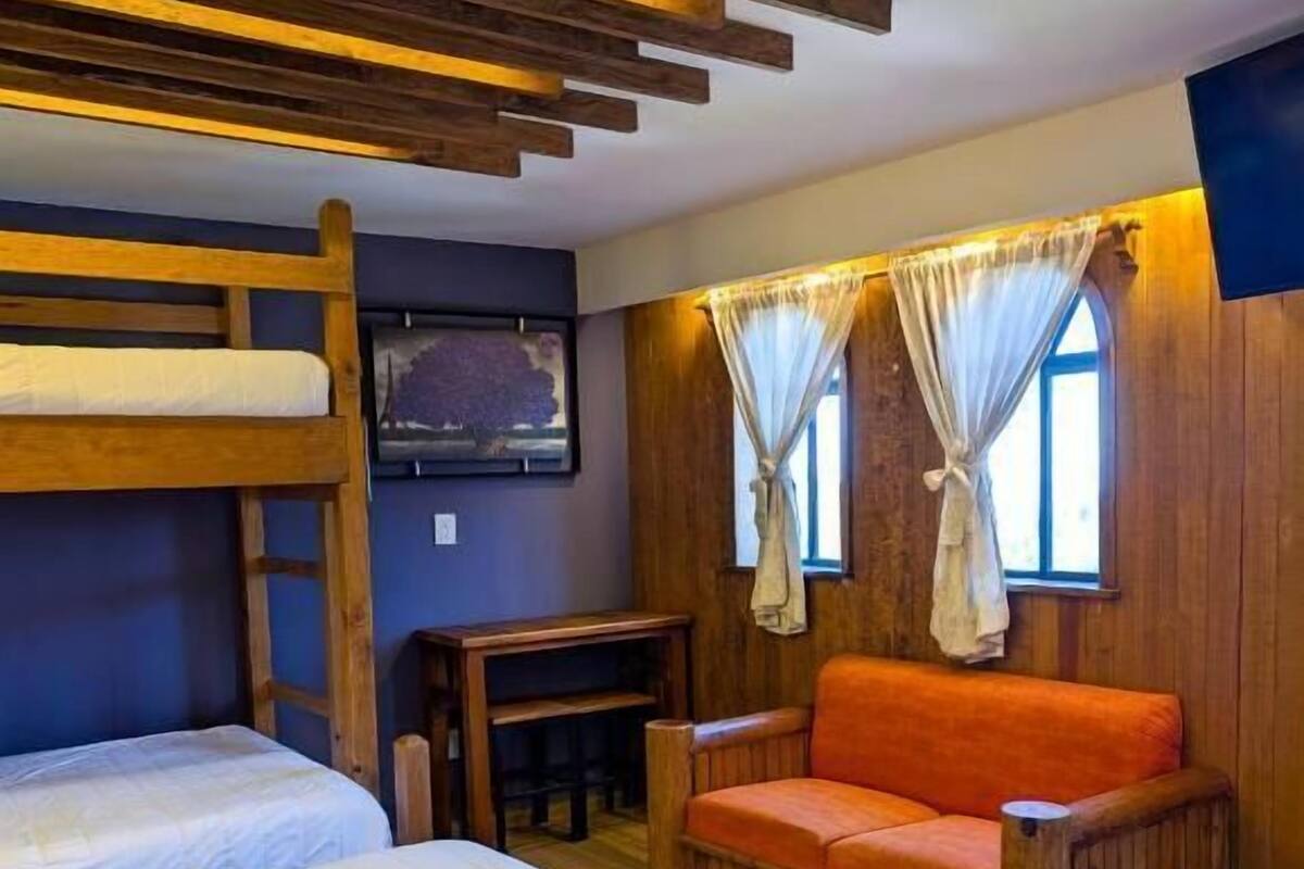 Deluxe Triple Room, Balcony, Mountain View | WiFi (free)